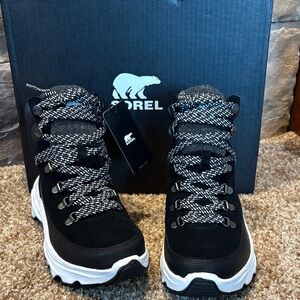 Sorel Kinetic Breakthru Conquest waterproof